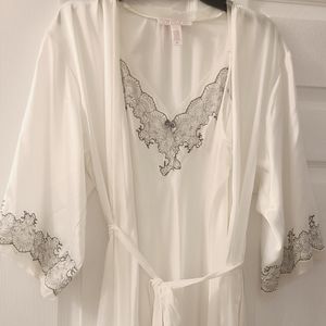 White nightgown with robe
